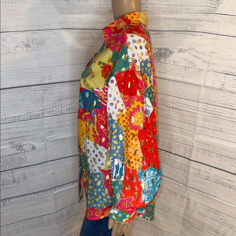 NWOT Women’s Multi-Color Printed Button-Up Blouse - Picture 8 of 9